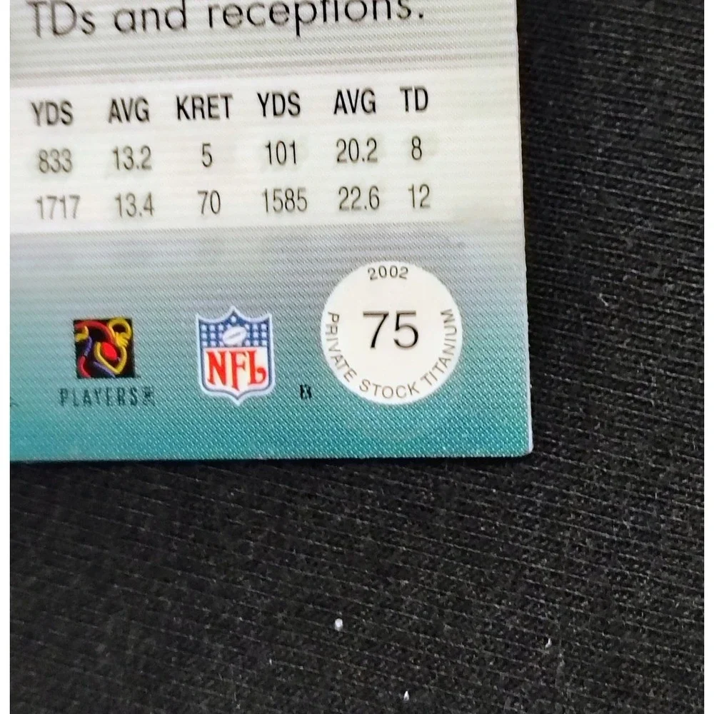 2002 Private Stock Titanium‎ James Thrash #75 NFL Philadelphia Eagles Card